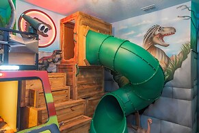 2024 NEW 12bed 12bath At Paradiso Grande