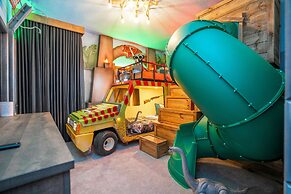 2024 NEW 12bed 12bath At Paradiso Grande