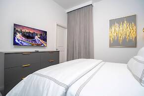 2024 NEW 12bed 12bath At Paradiso Grande