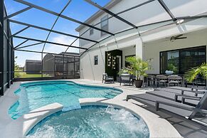 2024 Brand NEW 12bed 12ba At Paradiso Grande