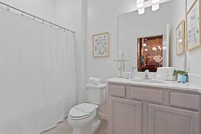 2024 Brand NEW 12bed 12ba At Paradiso Grande