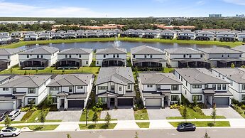 2024 Brand NEW 12bed 12ba At Paradiso Grande