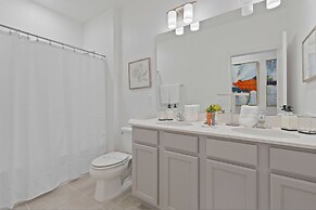 2024 Brand NEW 12bed 12ba At Paradiso Grande