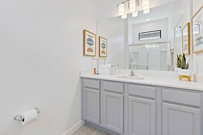 2024 Brand NEW 12bed 12ba At Paradiso Grande