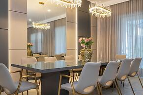 2024 Brand NEW 12bed 12ba At Paradiso Grande