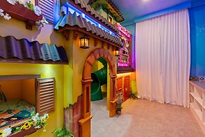 2024 Brand NEW 12bed 12ba At Paradiso Grande