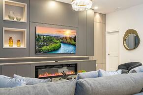 2024 Brand NEW 12bed 12ba At Paradiso Grande