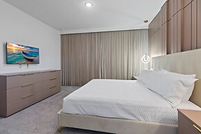 2024 Brand NEW 12bed 12ba At Paradiso Grande