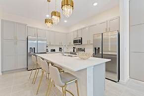 2024 Brand NEW 12bed 12ba At Paradiso Grande