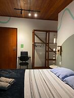 Nomades Riverside - Adventure Hostels & Coworking