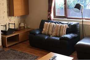 Wonderful 4 Bedroom Cottage Sleeps 8