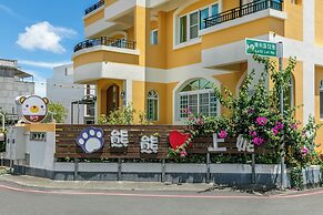 Bear In Love with Jenny B&B