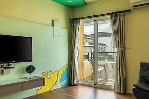 Bear In Love with Jenny B&B