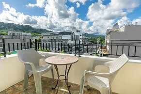 Bear In Love with Jenny B&B