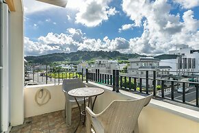 Bear In Love with Jenny B&B