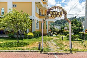 Bear In Love with Jenny B&B