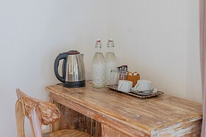 Santya Loka Lodge & Twin Waterfall