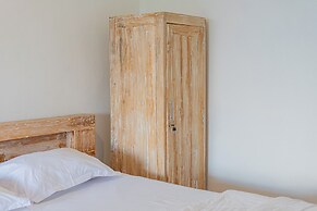 Santya Loka Lodge & Twin Waterfall