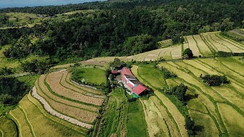 Santya Loka Lodge & Twin Waterfall