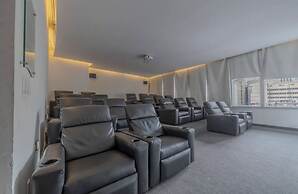 Apt with Reforma View Pool and Jacuzzi