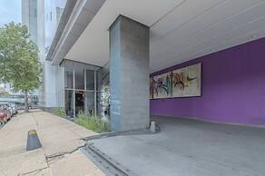 Apt with Reforma View Pool and Jacuzzi