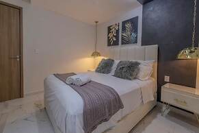 Apt with Reforma View Pool and Jacuzzi