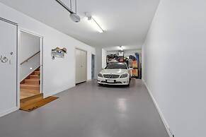 Palm Beach Luxe Townhouse walk to Beach