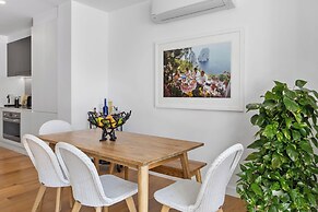 Palm Beach Luxe Townhouse walk to Beach