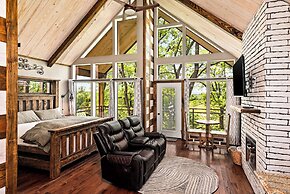 Fairway Treehouses