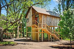 Fairway Treehouses