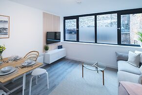 Castle Street Apartment