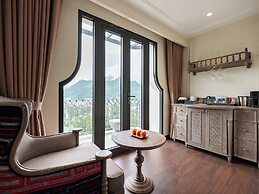 Azalea Sapa Hotel