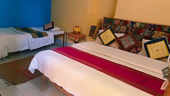 Neem Guest House By GRB