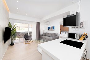Central Athens Retreat-Stylish Apartment