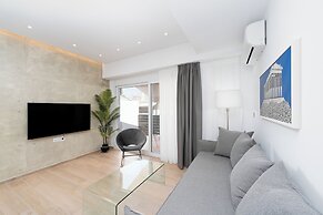 Central Athens Retreat-Stylish Apartment