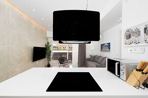 Central Athens Retreat-Stylish Apartment