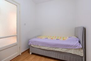 Flat With Balcony 4 min to Akmerkez Mall in Etiler