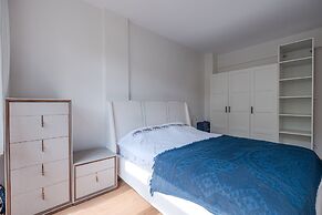 Flat With Balcony 4 min to Akmerkez Mall in Etiler