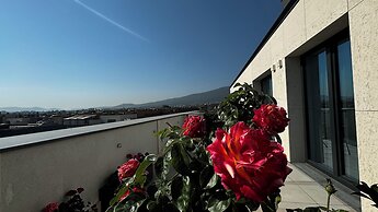 Blue Star Luxury Hotel