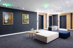 Blue Star Luxury Hotel