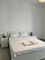 Chic Studio in the Heart of the City