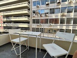 Chic Studio in the Heart of the City