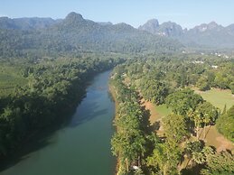 Puprai Tarnnarm Resort