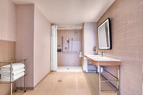 TOOR Hotel Toronto, part of JdV by Hyatt