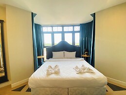 Espana Condo Resort Pattaya Office