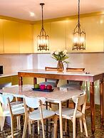 Espana Condo Resort Pattaya Office