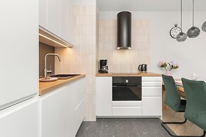 Letnicka Apartment Gdańsk by Renters