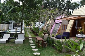 La Vie en Rose Lombok