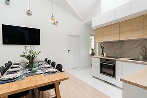 Dragonfly Old Town Apartment - LoftAffair