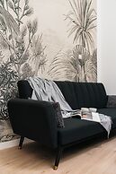 Dragonfly Old Town Apartment - LoftAffair